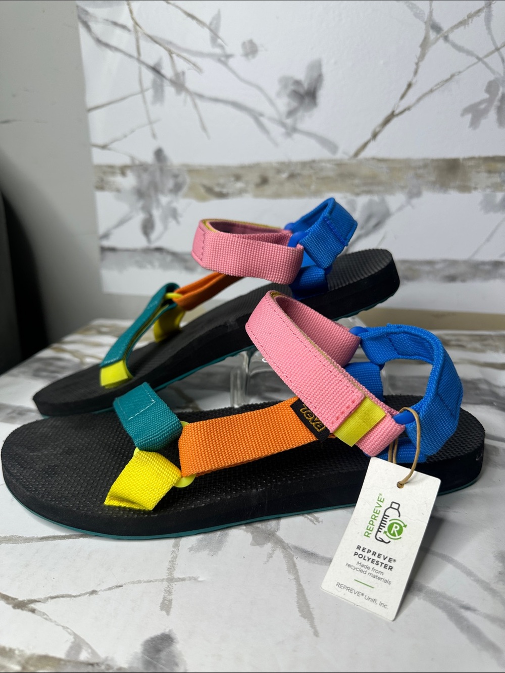 NWT Teva Women’s MultiColor Universal Sandals